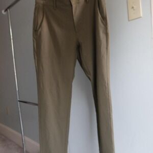 Mens Fabletics Khaki Pants New Zip‎ Pockets Slim Straight Style